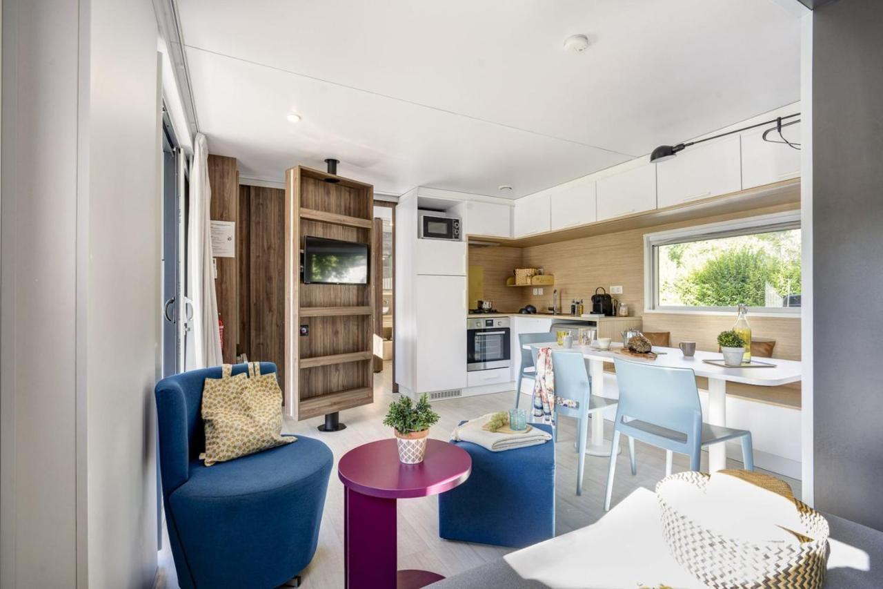 Country house Vinea - Hebergements Touristiques, Terrasse Et Piscine Privative
